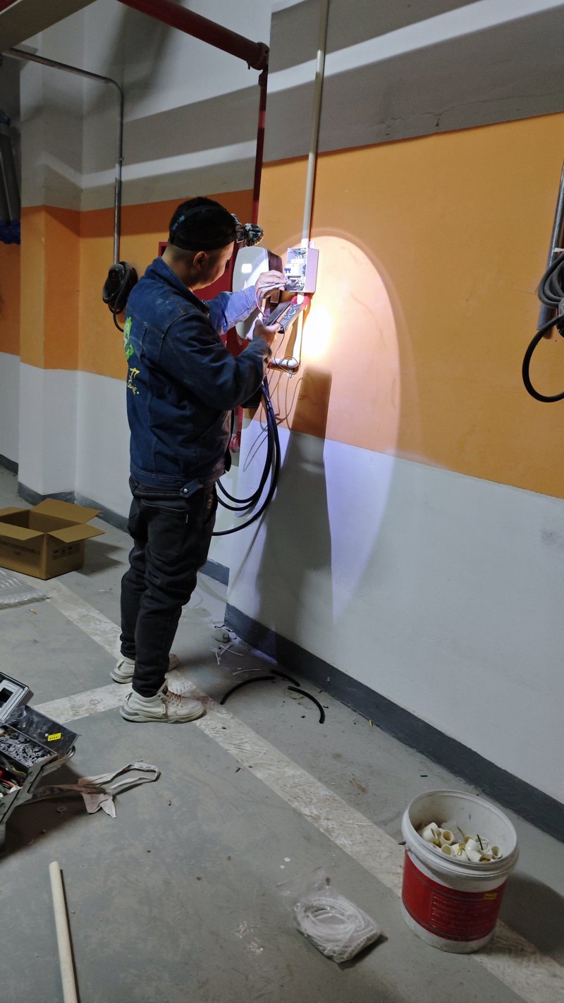 充电站建设:绿能革命中的新动力